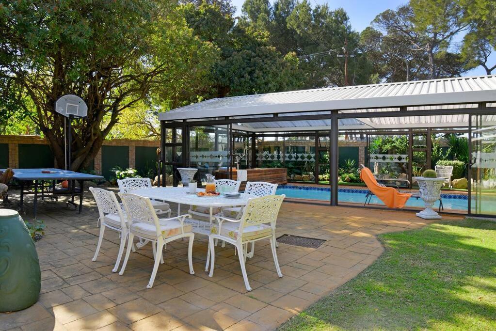 Mawethu Peaceful Garden With Covered Pool And Braai Area Kapstaden Eksteriør billede